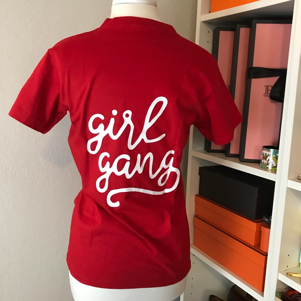 Girl Gang Graphic Tee w/ Cursive Hand Lettering - Picture 3 of 5